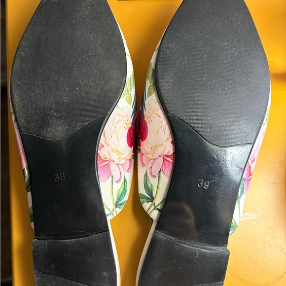 Whimsical Flat Mules - Picture 3 of 6